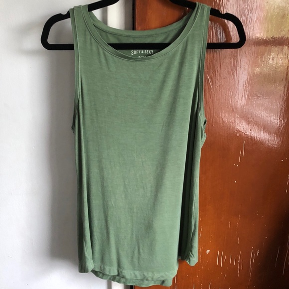 American Eagle Outfitters Tops - AEO tank